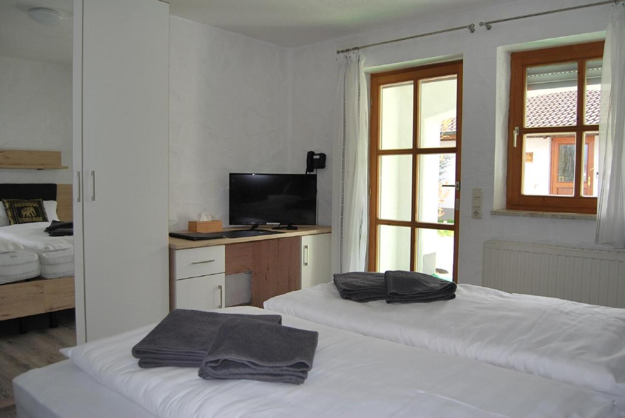 Paga Hotel Aidenbach Eksteriør billede